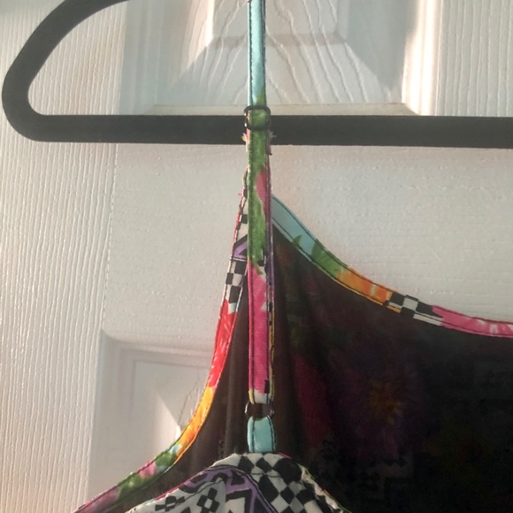 Women’s Floral Romper (Med) - Picture 3 of 7